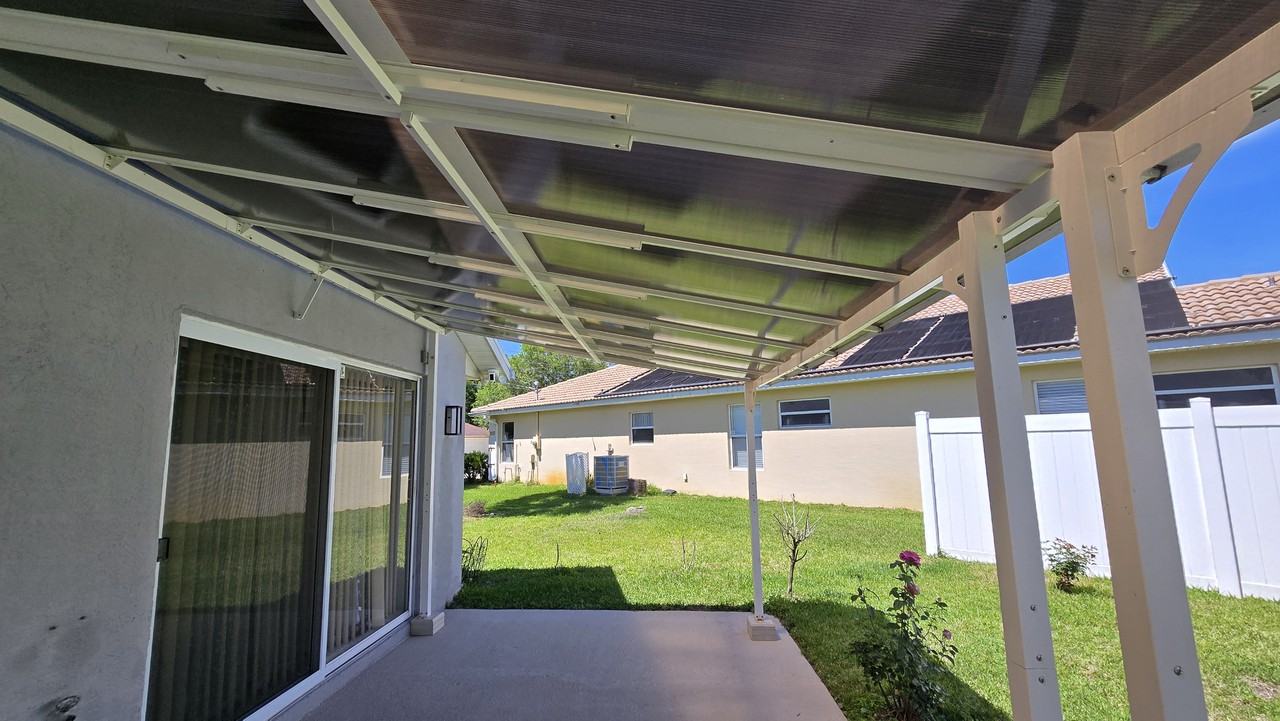 113 Whippoorwill Dr #NA - Photo 2 of 11