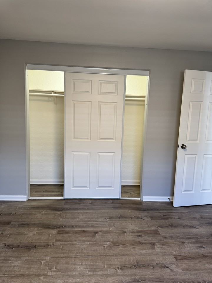3908 Powell Ave #5 - Photo 3 of 14