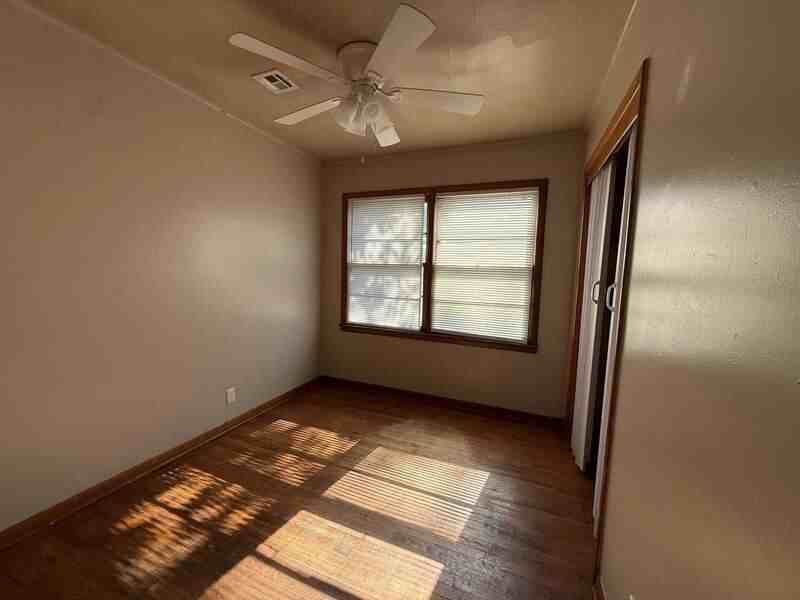 320 N Atlanta St - Photo 6 of 10