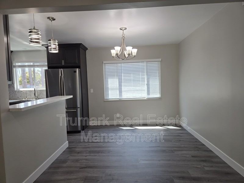 1303 N Brand Blvd #5 - Photo 2 of 11