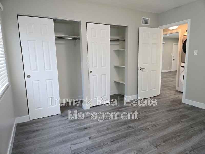 1303 N Brand Blvd #5 - Photo 6 of 11