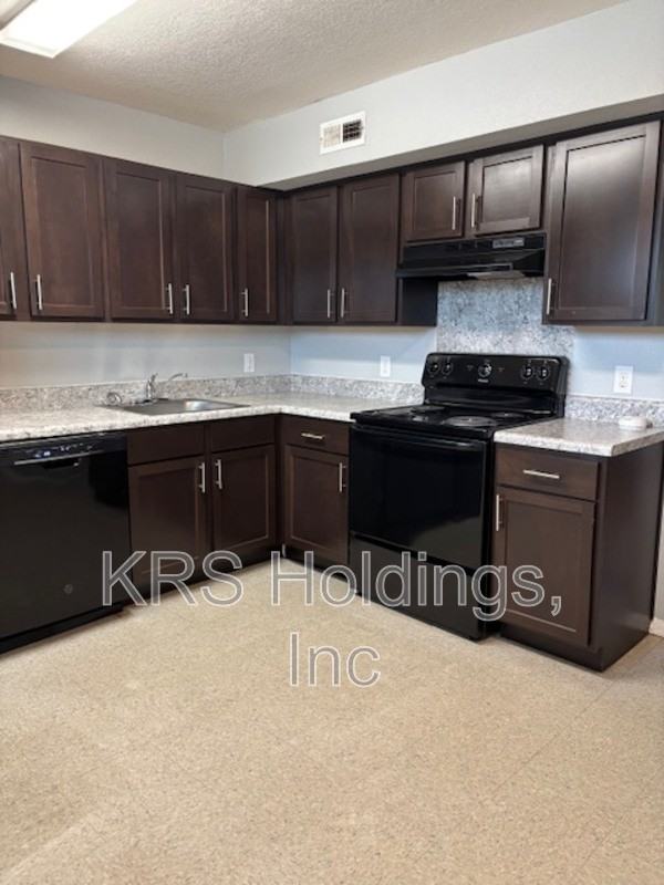 4251 Newsome Dr #A - Photo 3 of 8
