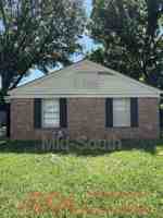 featured image of 1604 Echles St