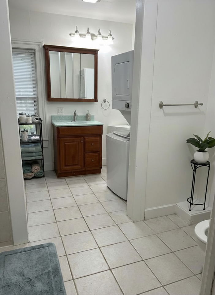 119 N Hamilton St #5 - Photo 6 of 35