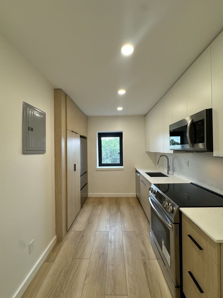11 Parker Hill Ave #10A - Photo 2 of 6