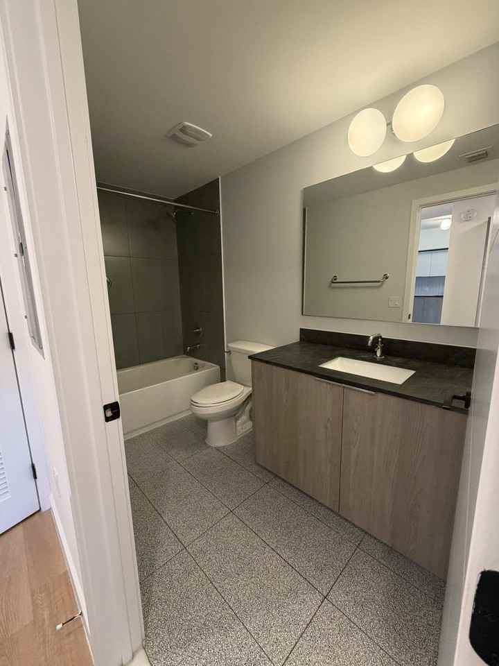 960 E 23rd St #29 - Photo 7 of 7