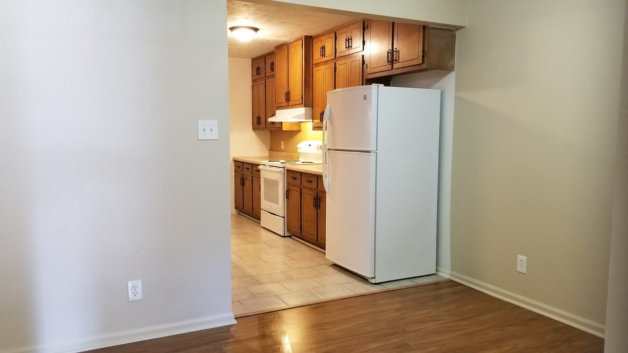 1638 Pinedale Cir. - Photo 7 of 10