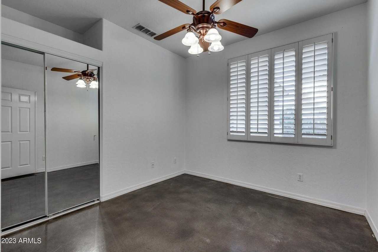 14588 W Indianola Ave - Photo 5 of 32