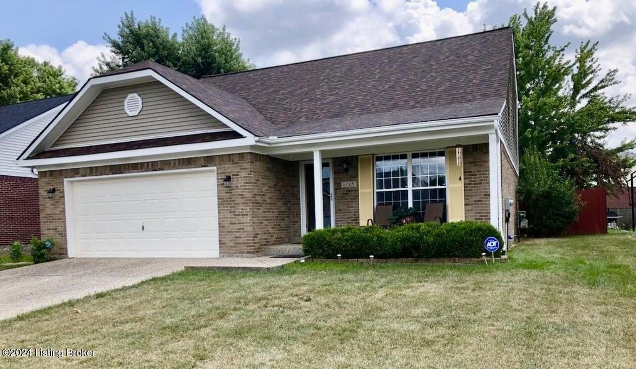 5009 Cronin Dr - Photo 2 of 12