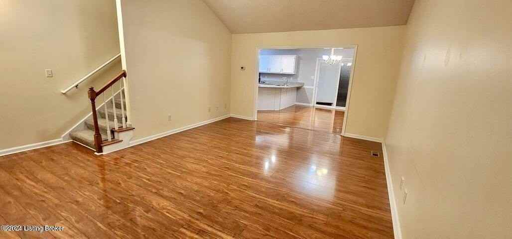 5009 Cronin Dr - Photo 3 of 12