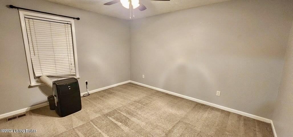 5009 Cronin Dr - Photo 6 of 12