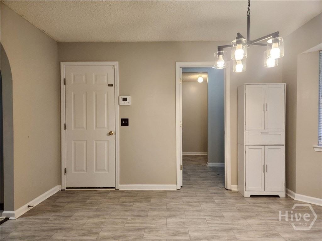 1010 Barley Dr - Photo 7 of 20
