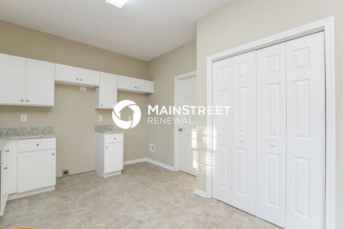 4400 Feather Way - Photo 7 of 15