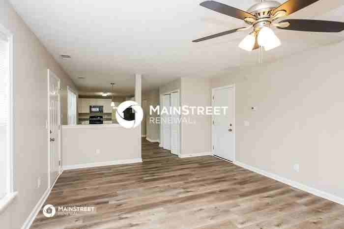831 White Dove Dr - Photo 4 of 17