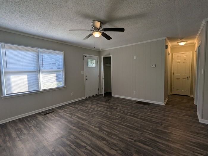 516 Bringle Ferry Rd #1 - Photo 2 of 12