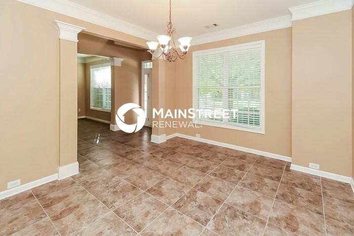 4632 Creekside Cv - Photo 4 of 17