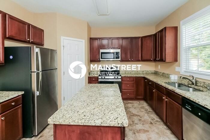 4632 Creekside Cv - Photo 5 of 17
