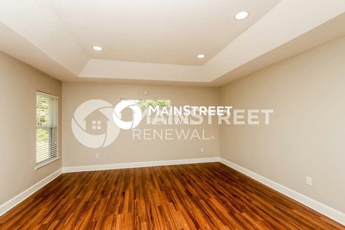 1192 Croquet Ln - Photo 4 of 16