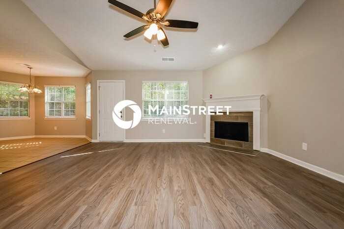 571 Rocky Point Rd - Photo 3 of 15