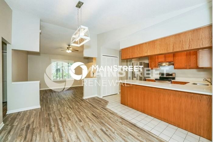 402 Fleming Ave - Photo 7 of 16