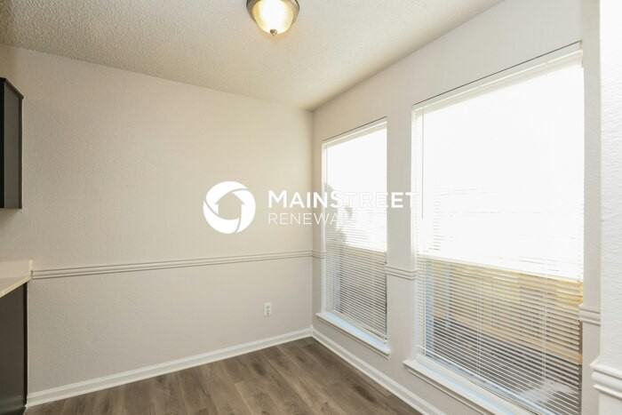5824 Heatherglen Ter - Photo 4 of 16