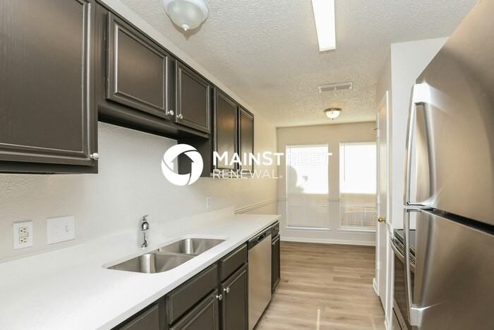 5824 Heatherglen Ter - Photo 6 of 16