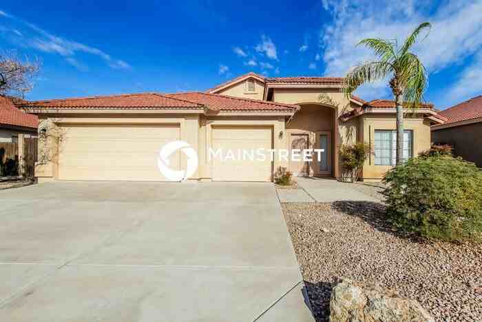 1210 E Rosemonte Dr