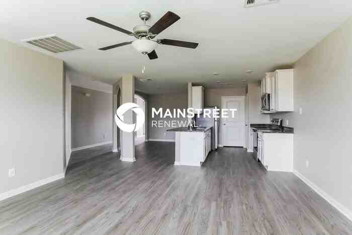 26327 Michaelangelo Dr - Photo 5 of 14