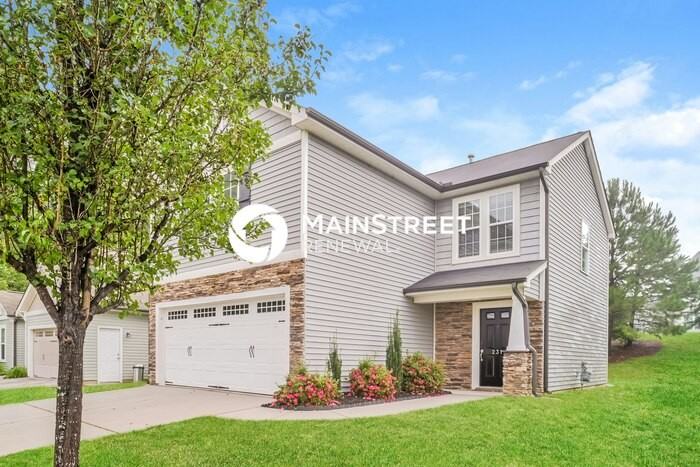 231 Graphite Dr - Photo 4 of 17
