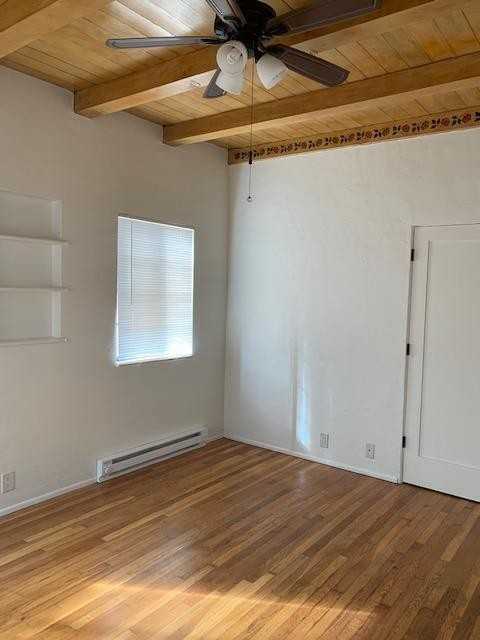 731 E 6th St #4 - Photo 3 of 6