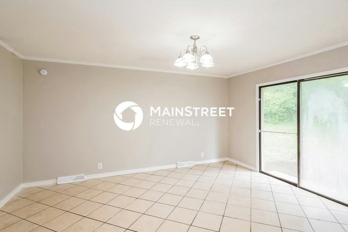 125 Roberta Dr - Photo 5 of 16