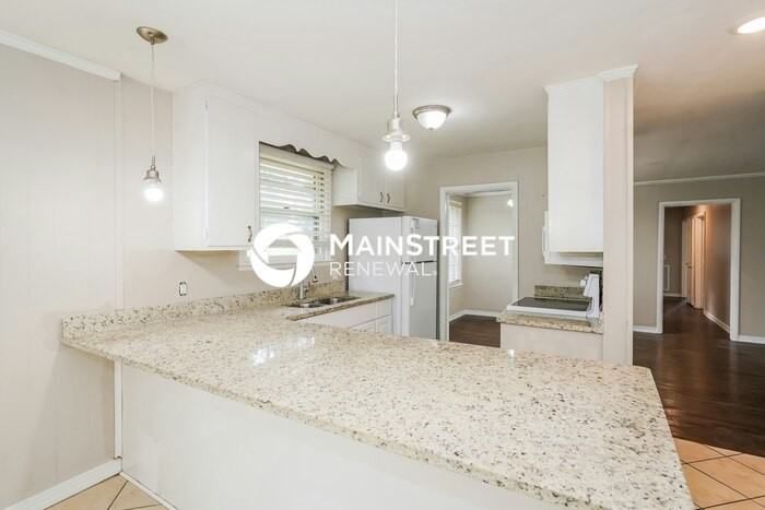 125 Roberta Dr - Photo 6 of 16