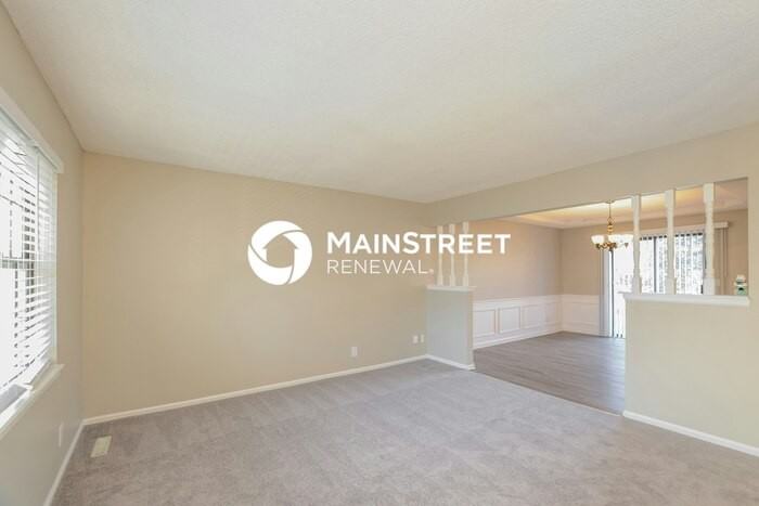 15912 W 153rd St - Photo 6 of 17