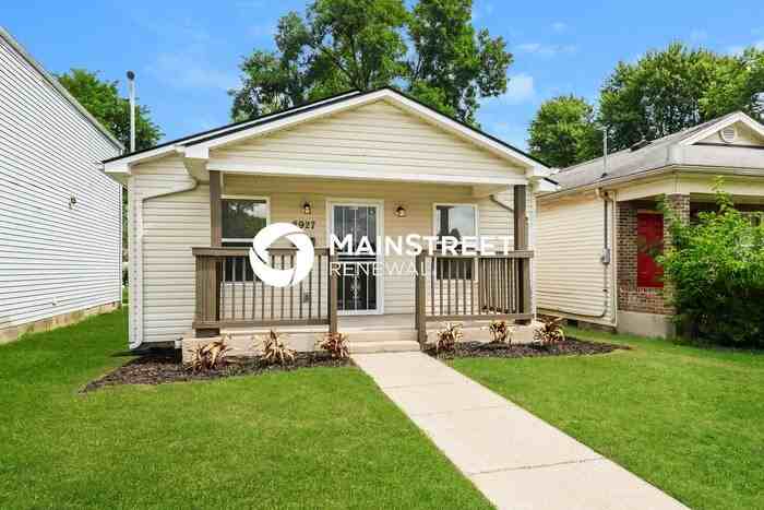 2927 Rowan St - Photo 2 of 17