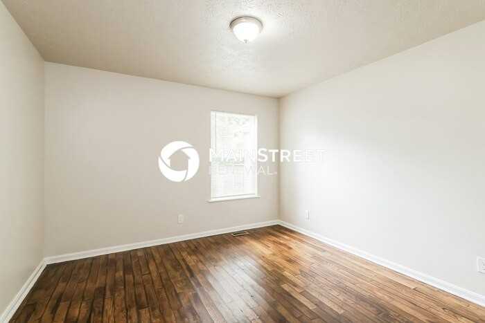 2927 Rowan St - Photo 7 of 17