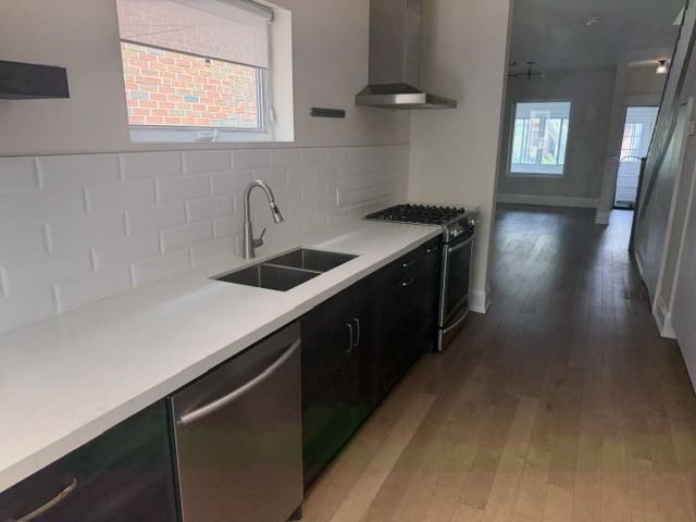 98 A Eaton Avenue - Photo 5 of 13