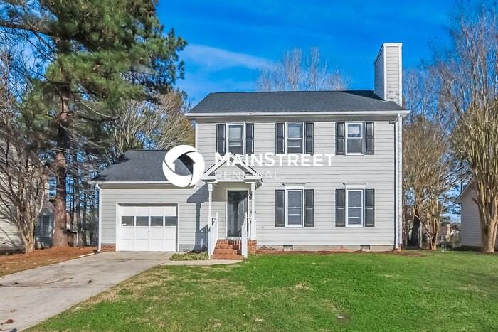 828 Penncross Dr