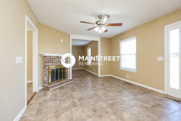 5313 Ashlawn Dr - Photo 3 of 16