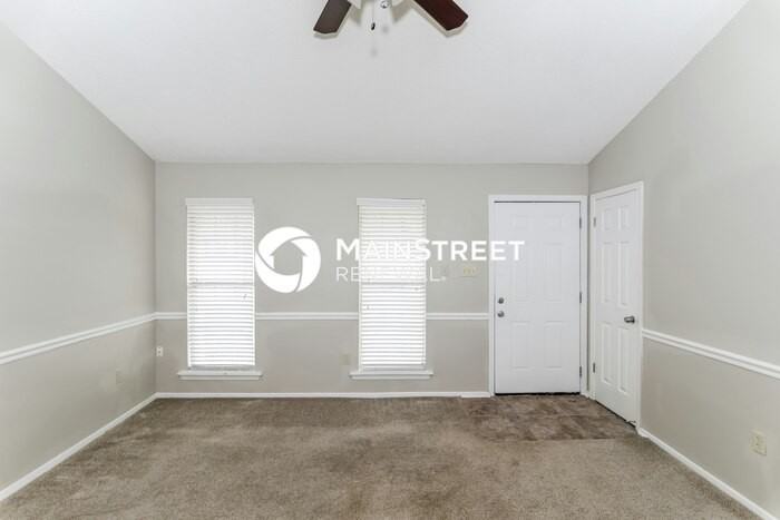 6295 Cornwall Rd - Photo 3 of 16