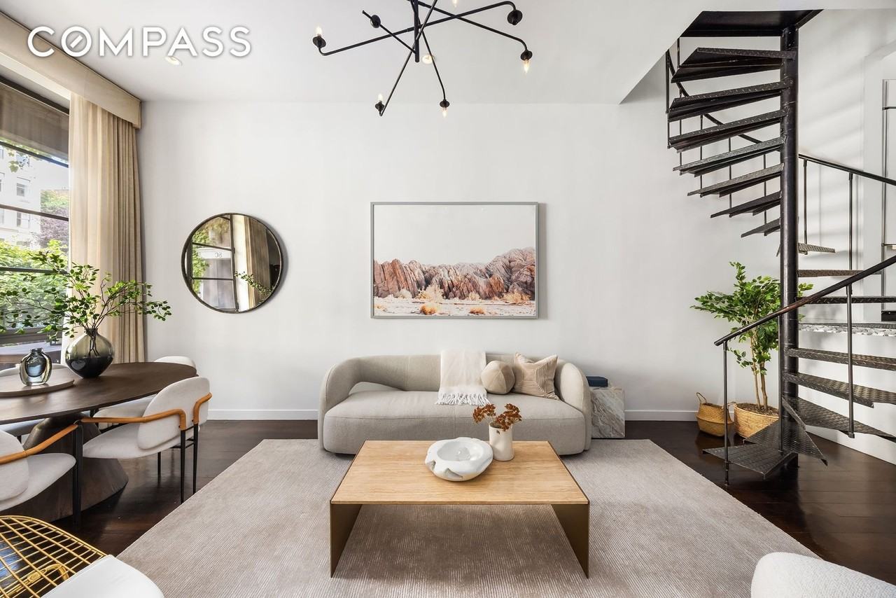8 Charles Ln #C - Photo 4 of 18