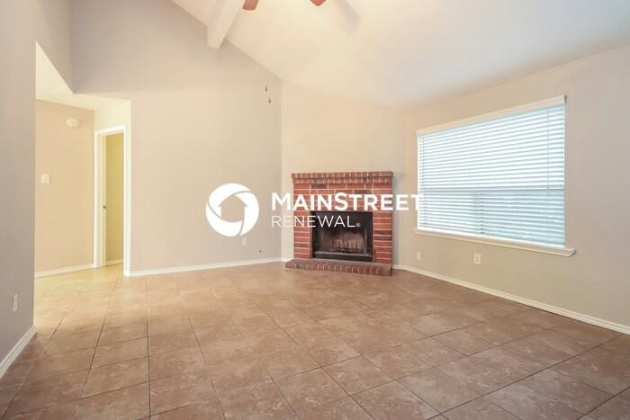 19319 Cypress Arbor Ct - Photo 4 of 17