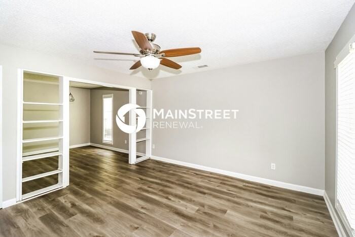 6631 Elmore Rd - Photo 3 of 15