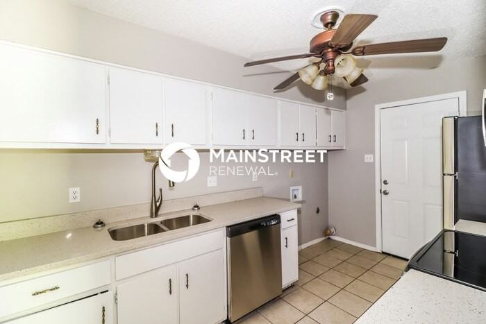 6631 Elmore Rd - Photo 7 of 15