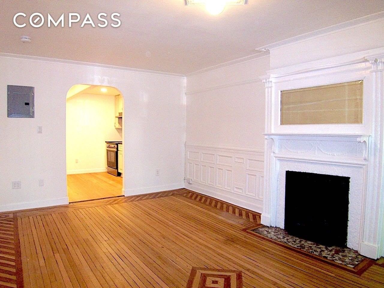 554 Decatur St #1 - Photo 2 of 7