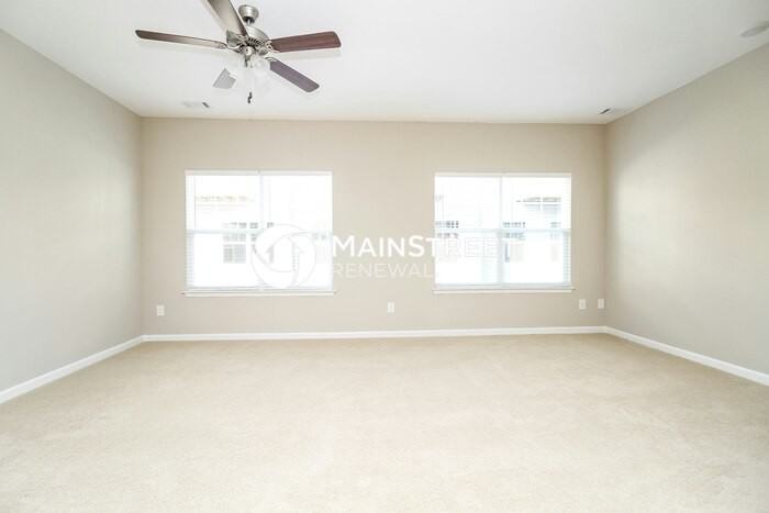 145 Ramsden Ave - Photo 6 of 18