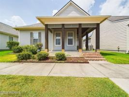 featured image of 117 Harvey Cay Ln