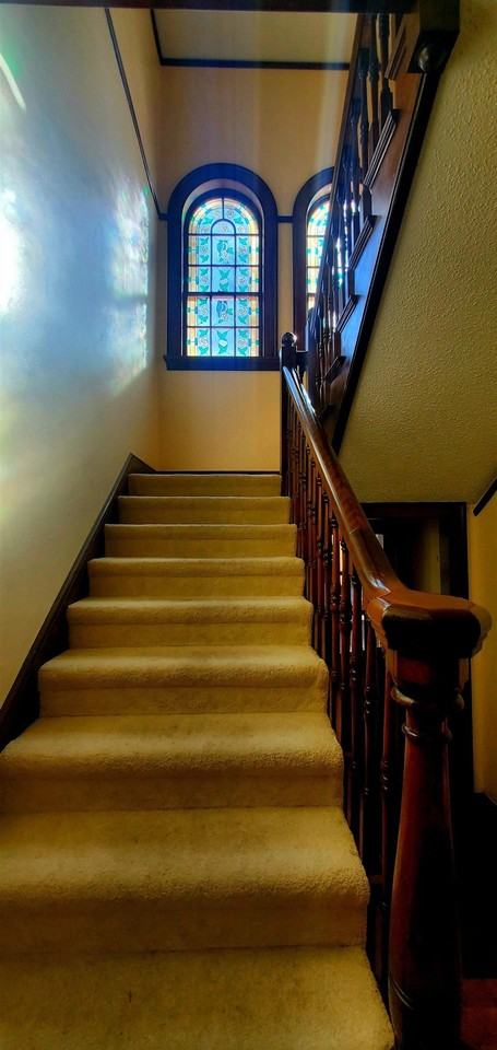 704 N Jefferson St - Photo 4 of 28