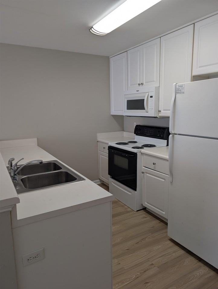 4234 Augustus Oak Ct - Photo 4 of 20