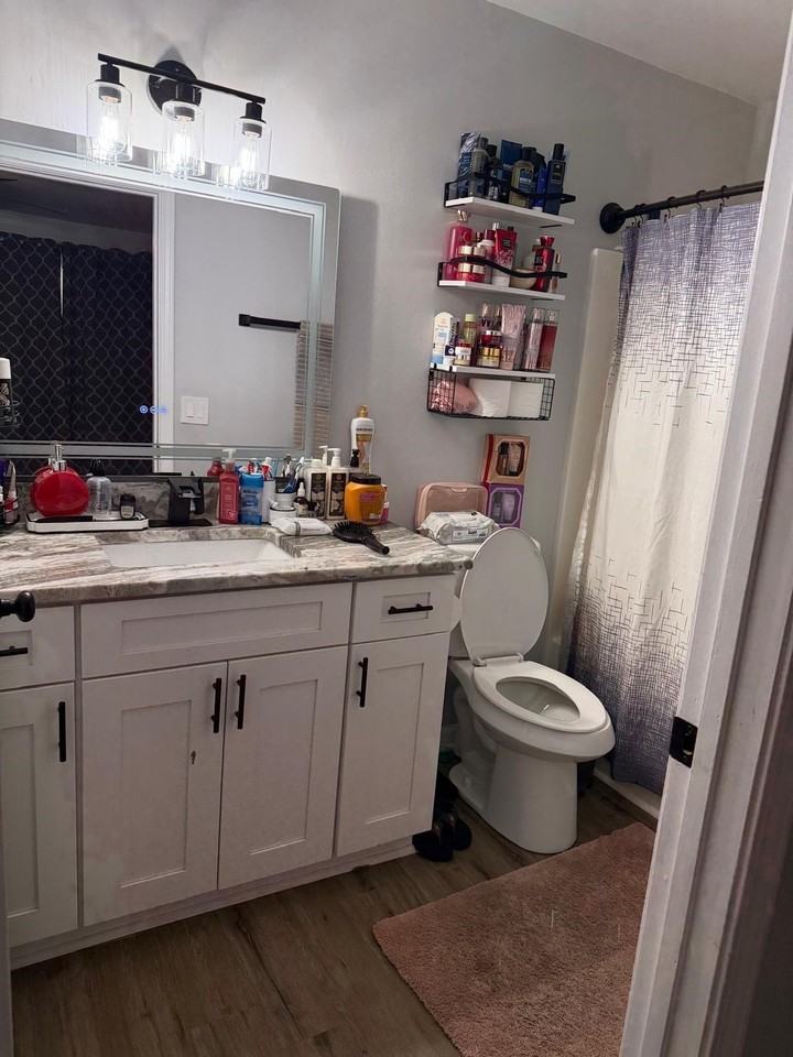 4540 Eltham Park - Photo 4 of 22