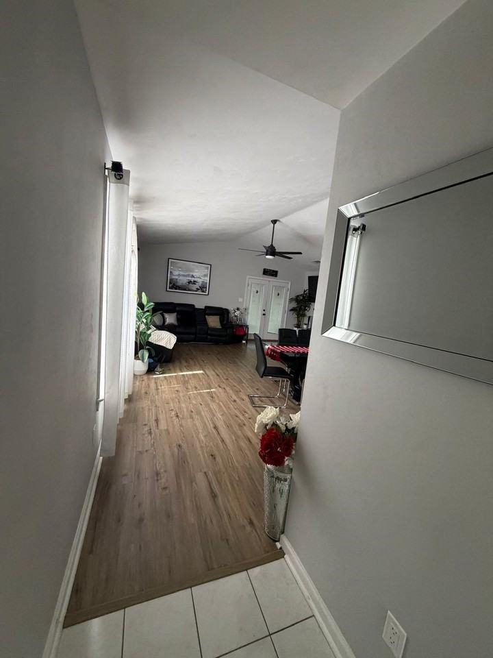 4540 Eltham Park - Photo 6 of 22
